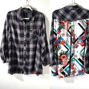 Tolani Collection Plaid Tunic with Floral Print Back
